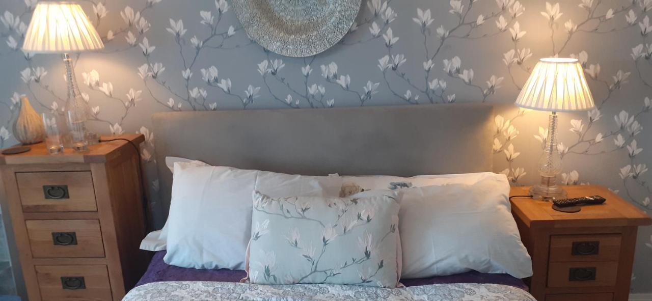 치체스터 Rookery View West Wittering 아파트 외부 사진